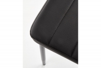 Scaun tapițat  K70 din piele ecologică - negru Židle pentru camera de zi