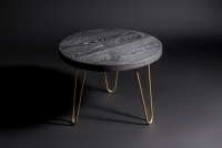 Konferenčný stolík Carbon - opaľované drevo / zlatá Konferenčný stolík opalana