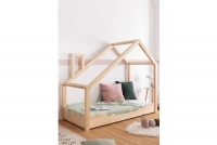 Detská posteľ domček s komínom Luppo D Drevená posteľ 