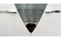 Vitrína dvoudveřová Elario 110cm - Bílý lesk MDF / nozki Chromovaný  - Konec série mebel Elario  