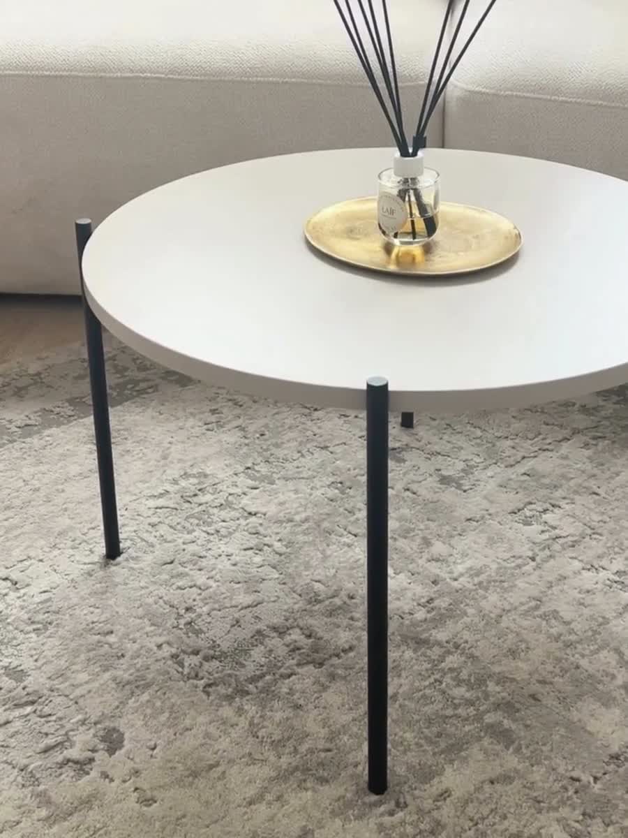 Kávový stolík Sonatia 60 cm okrúhly na kovových nohách - burgund Konferenčný stolík Sonatia 60 cm okragly na kovových nohách - burgund