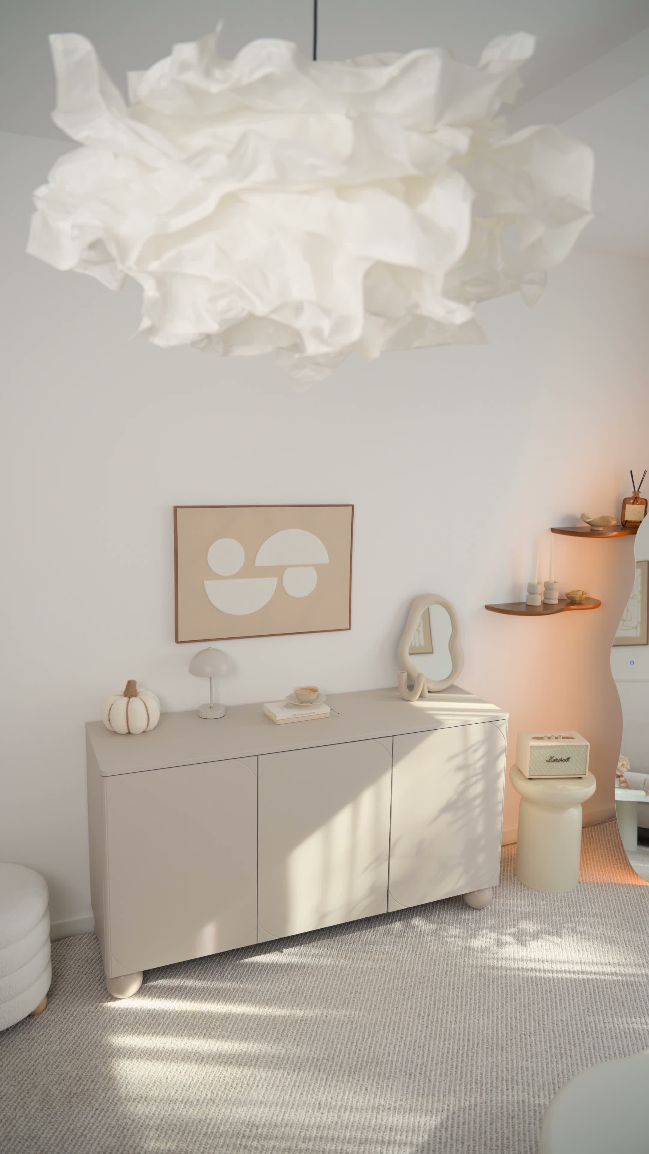 Komoda Sonatia II 150 cm třídveřová na kulatých nohách - kašmír Komoda Sonatia II 150 cm  třídveřová na nogach kulach - kašmír