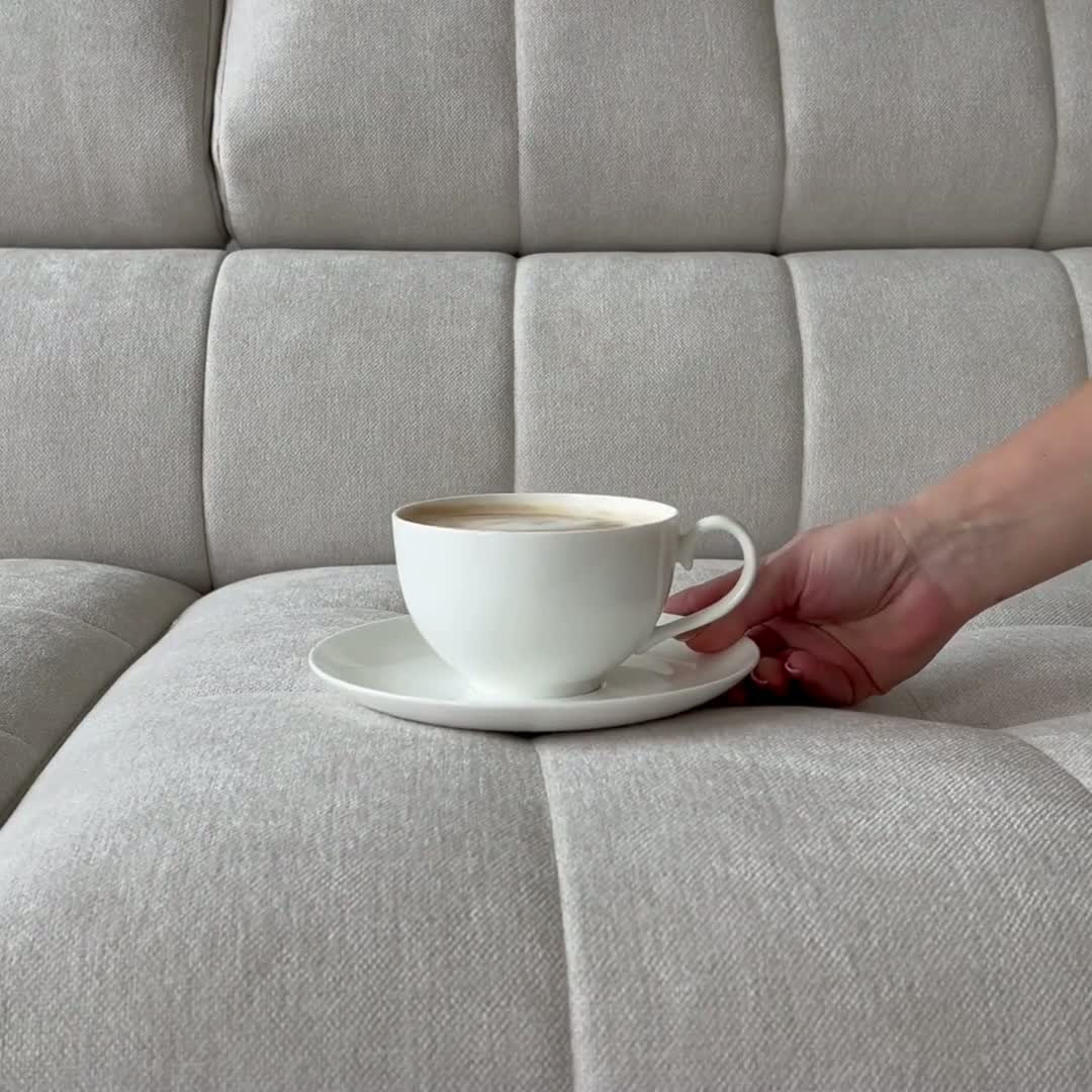 Rozkládací rohová sedací souprava Elarias L levá - šedá látka Cloud 82 Rohová sedací souprava levá rozkládací Elarias L - šedá samet latwoczyszczacy Cloud 82