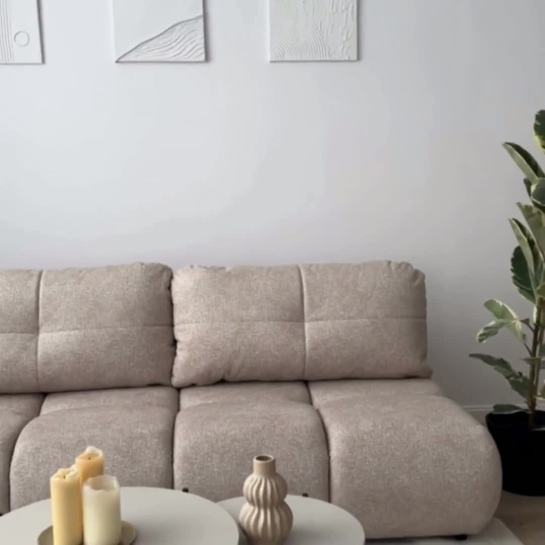 Rozkladacia pohovka Lerio - svetlobéžová hydrofóbna pletenina Blur 02 Pohovka Lerio s funkciou spánku - jasno Béžová dzianina hydrofobowa Blur 02