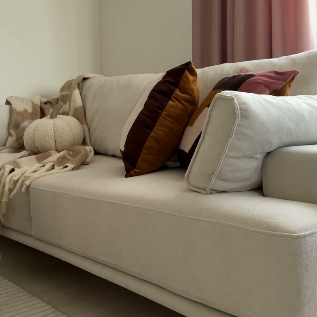 Pohovka Nicole - šedá látka Perfect Harmony 85 / černé nožky Pohovka Nicole