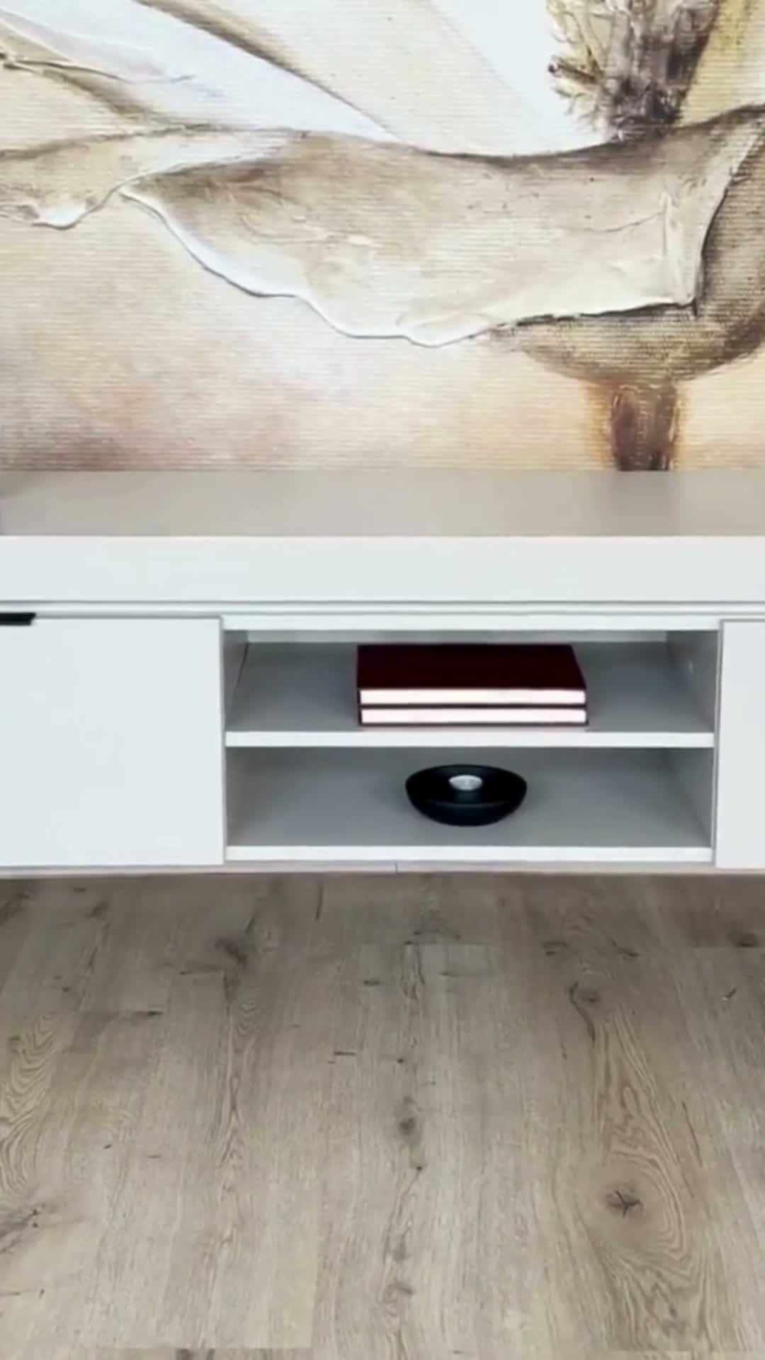 TV stolík Sentia 157 cm s 2 otvorenými policami - kašmírová / zlatá TV skrinka Sentia 157 na kovových nohách - kašmír / zlaté 