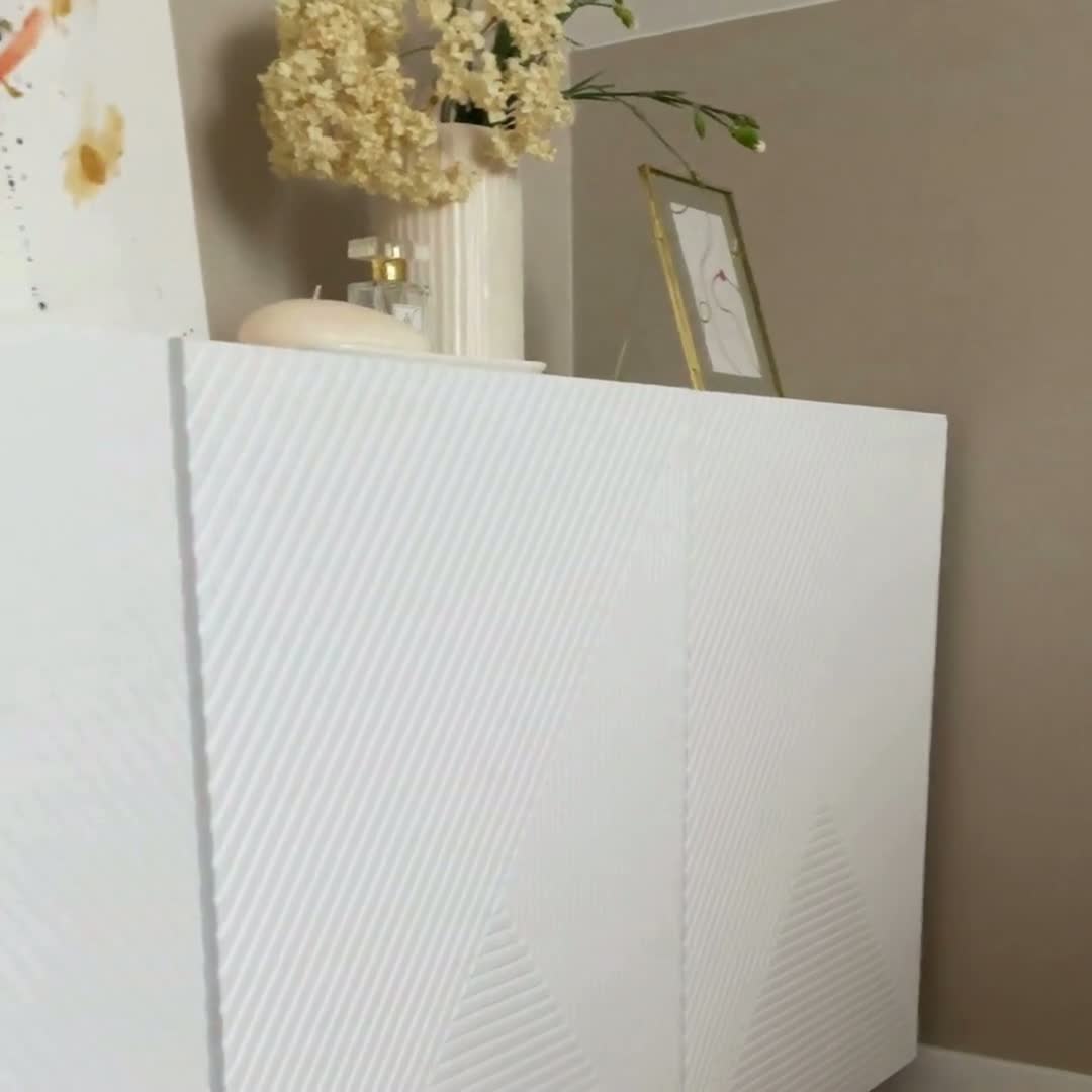 Čtyřdveřová komoda Asha 200 cm - bílý mat Komoda Asha 200 cm - bílý mat