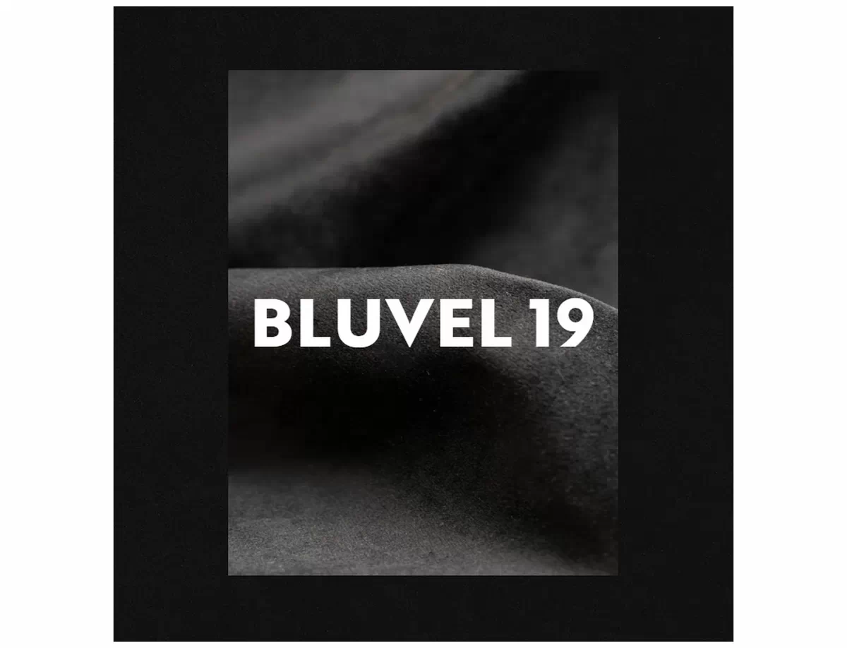 Čalouněná barová židle Mila H-2 Velvet - černá / černá Bluvel 19 Barová židle mila h-2 na kovových nohách - černá / bluvel 19 / černé nožičky