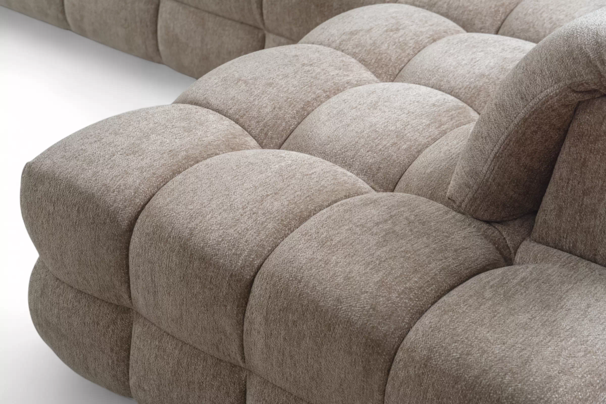 Rohová sedací souprava Magnelio Prestige L s elektrickým výsuvem pravá – béžová boucle Raven 34 Rohová sedací souprava Magnelio Prestige L z elektricky wysuwanym sedadlem pravá - béžová boucle Raven 34