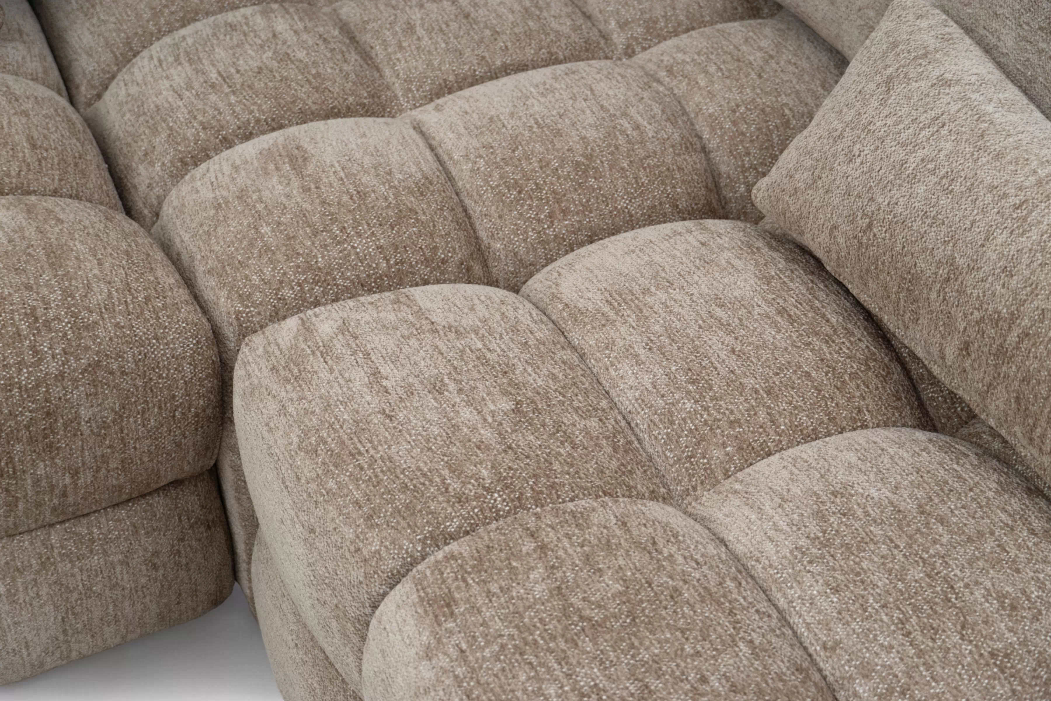 Rohová sedací souprava Magnelio Prestige L s elektrickým výsuvem pravá – béžová boucle Raven 34 Rohová sedací souprava Magnelio Prestige L z elektricky wysuwanym sedadlem pravá - béžová boucle Raven 34