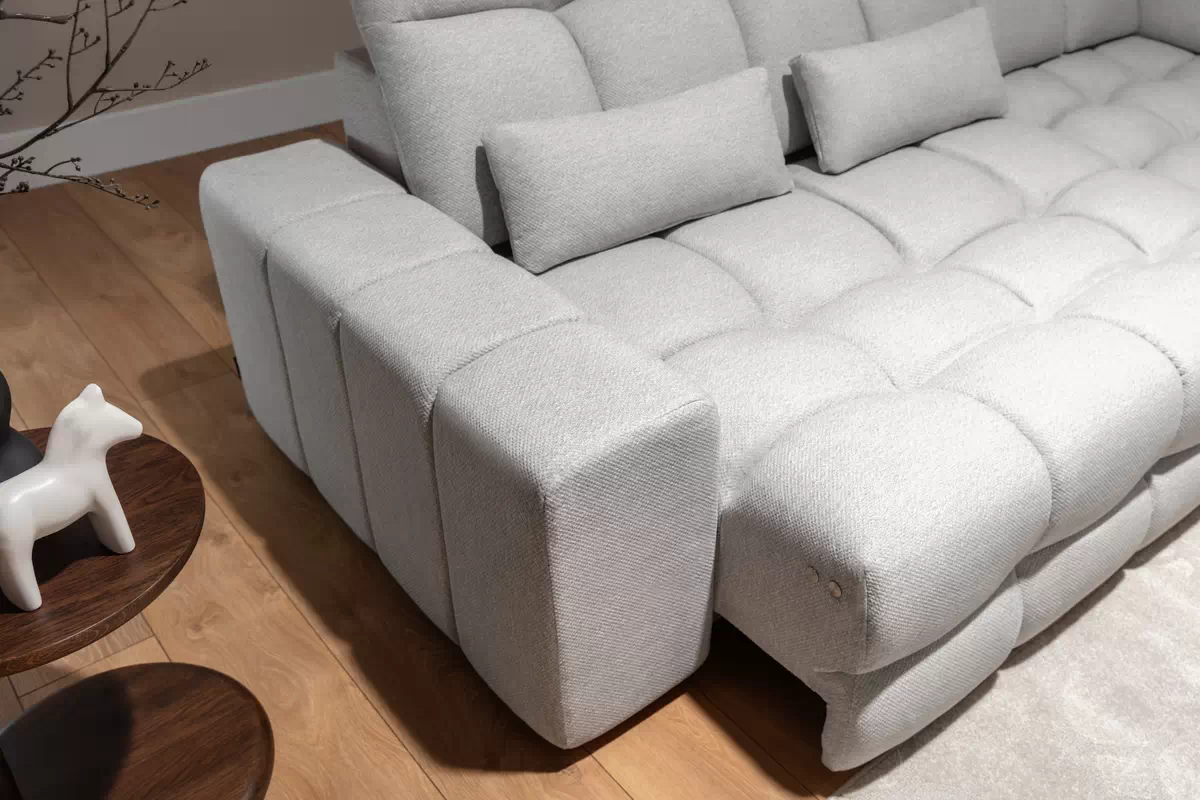 Rohová sedacia súprava Magnelio Prestige L s elektricky výsuvným sedákem Rohová sedacia súprava Magnelio Prestige L s elektricky výsuvným sedákem