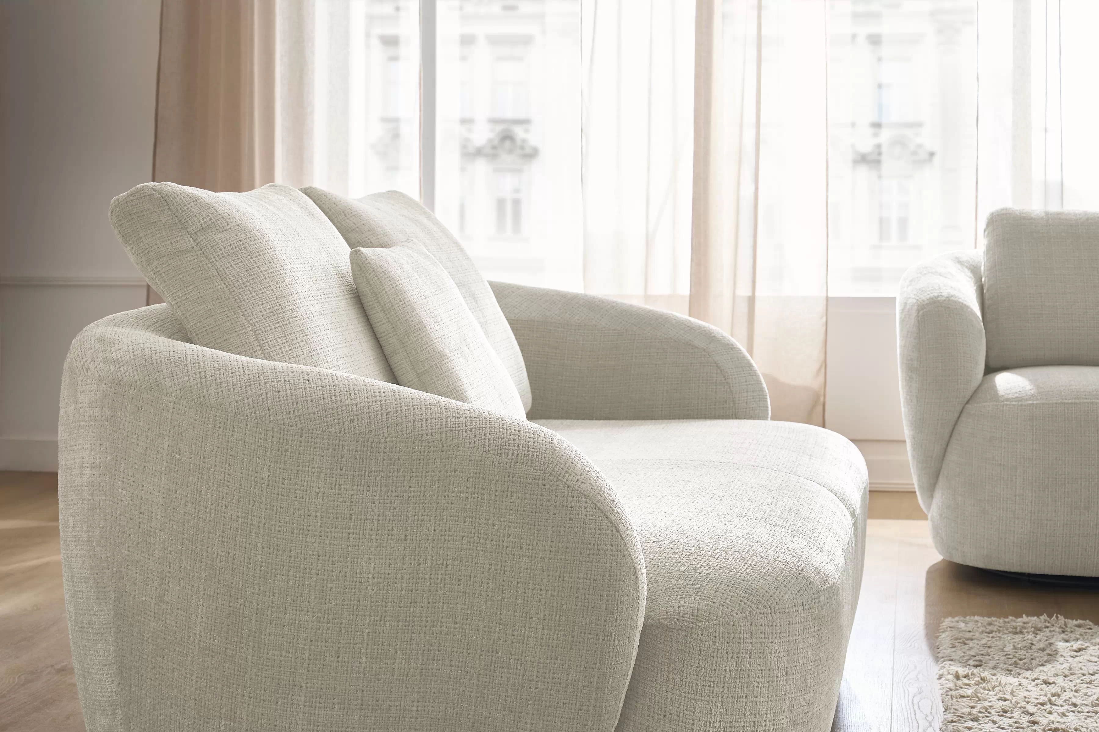 Dvoumístná pohovka Finezal Pohovka Finezal dvoumístná