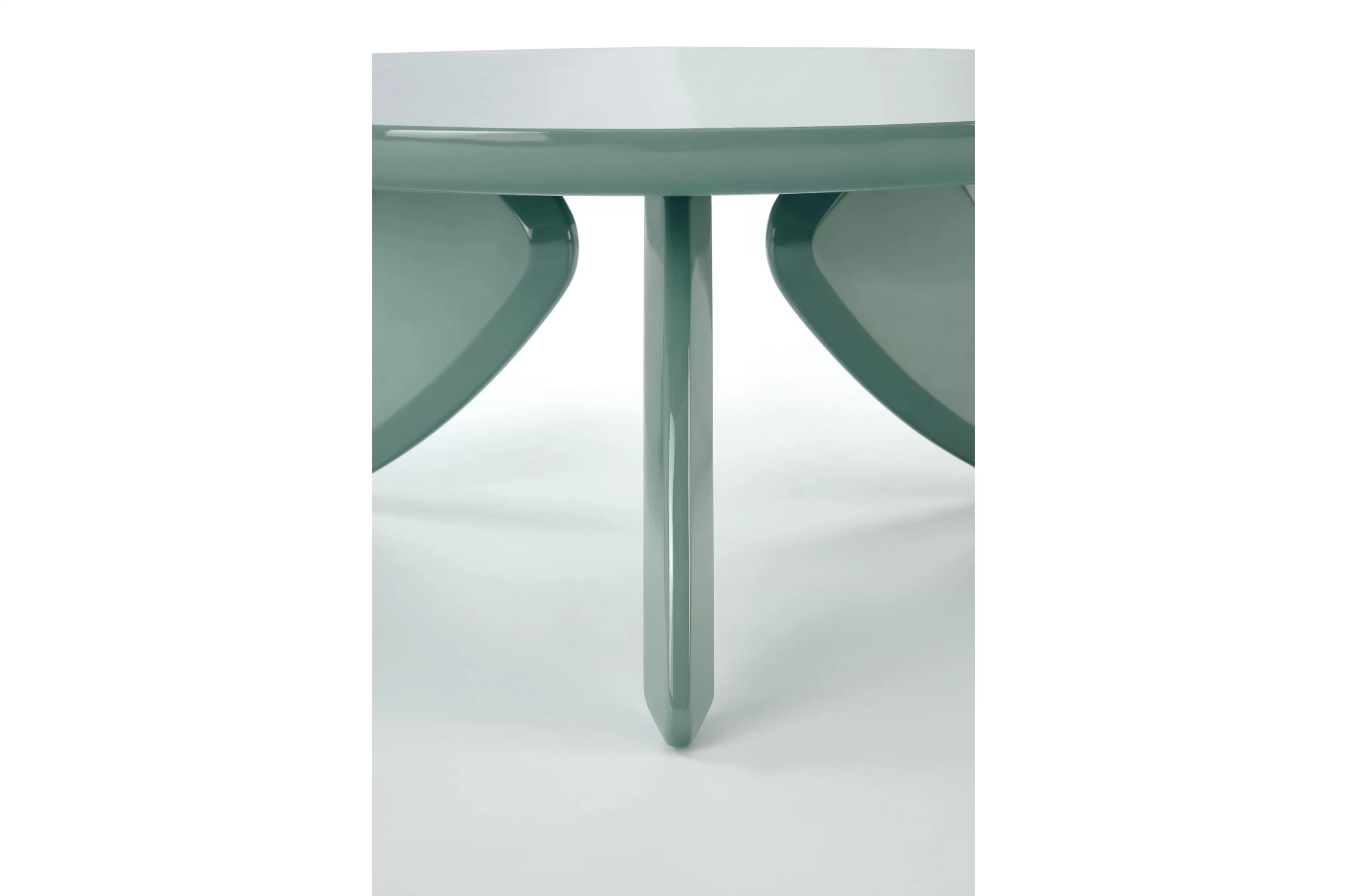 Okrúhly konferenčný stolík Lumis 80 cm - modrý Stolík kawowy okragly Lumis 80 cm - Modrý